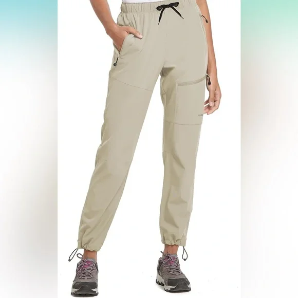 Women’s Hiking Pants NWT - Picture 1 of 4